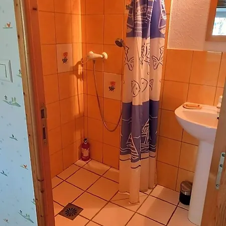 La Serenite 3* Grazac (Auvergne)